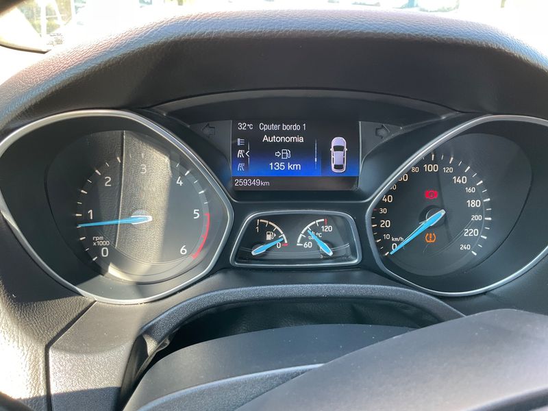 Ford Focus 1.5 TDCi Titanium 2016 – снимка 4