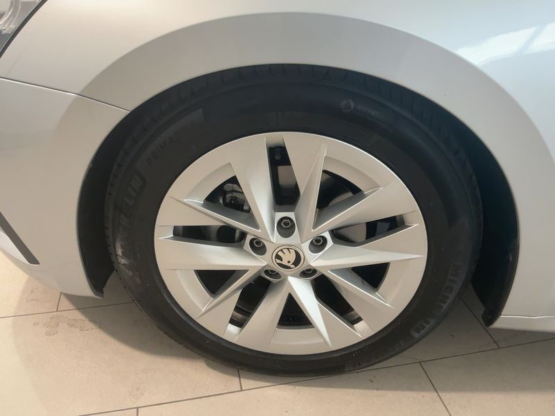 Skoda Octavia 2.0 TDI Style 2022 – снимка 3