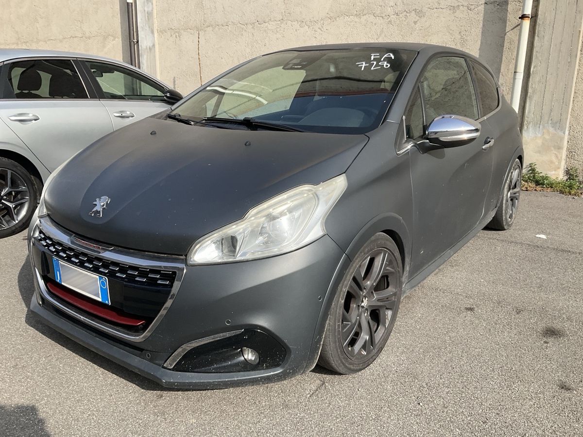 Peugeot 208 2015