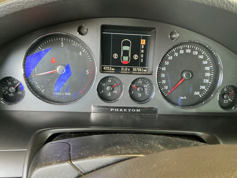 Volkswagen Phaeton 3.0 V6 TDI 4Motion — zdjęcie 4