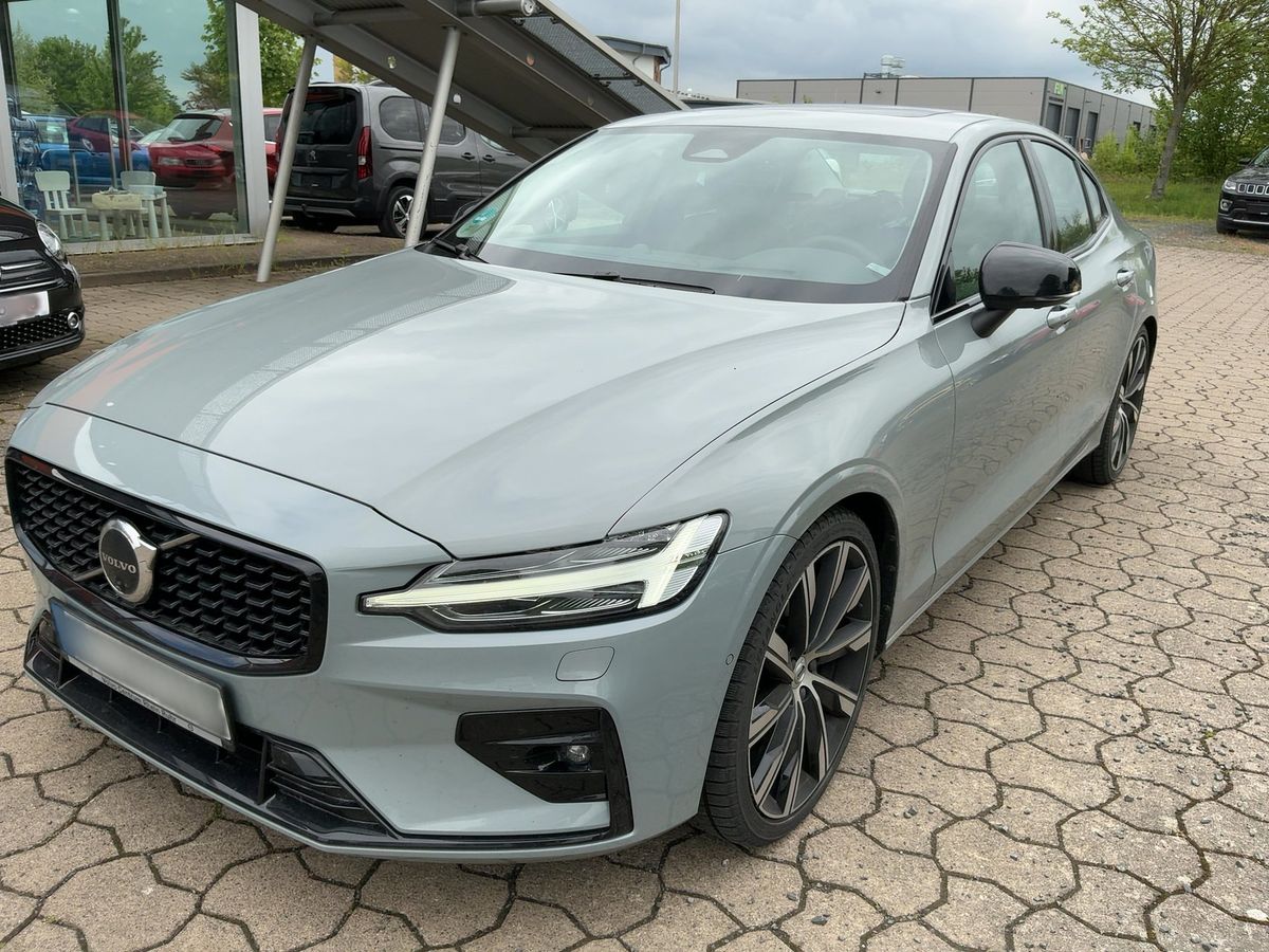 Volvo S60 2026