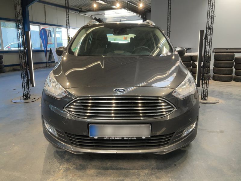 Ford Grand C-Max 1.0 EcoBoost Titanium — zdjęcie 9