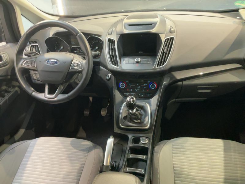 Ford Grand C-Max 1.0 EcoBoost Titanium — zdjęcie 12