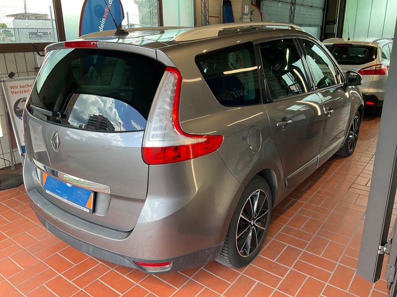 Renault Grand Scenic 1.6 dCi BOSE Edition — zdjęcie 2