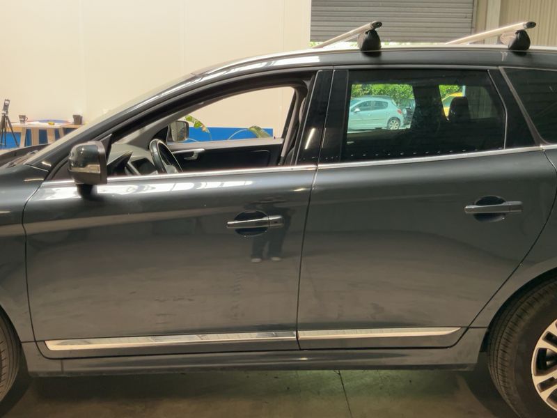Volvo XC60 2.0 D4 Summum 2015 – снимка 4