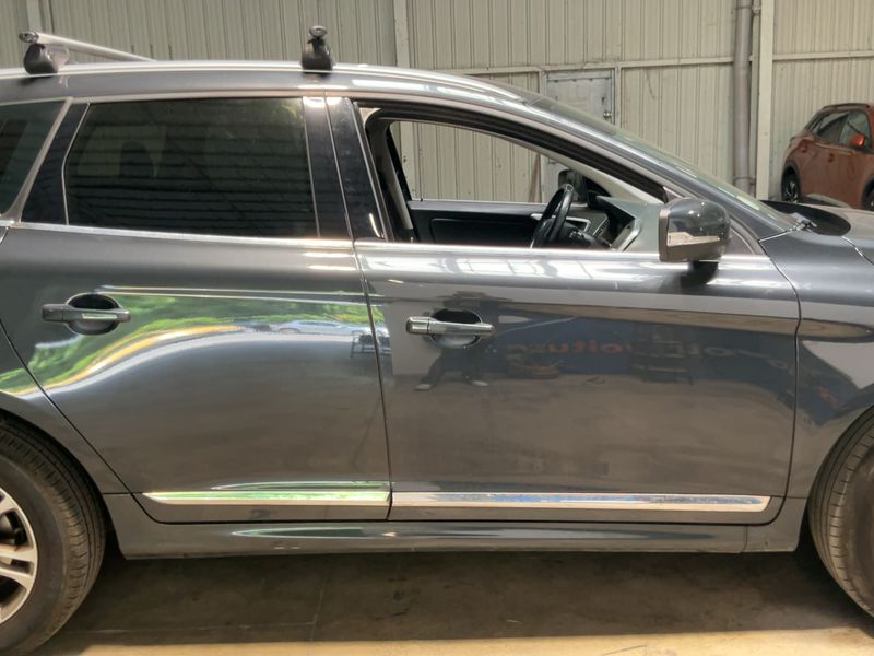 Volvo XC60 2.0 D4 Summum 2015 – снимка 10