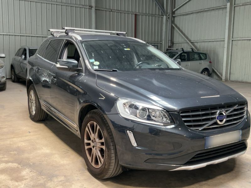 Volvo XC60 2.0 D4 Summum 2015 – снимка 12