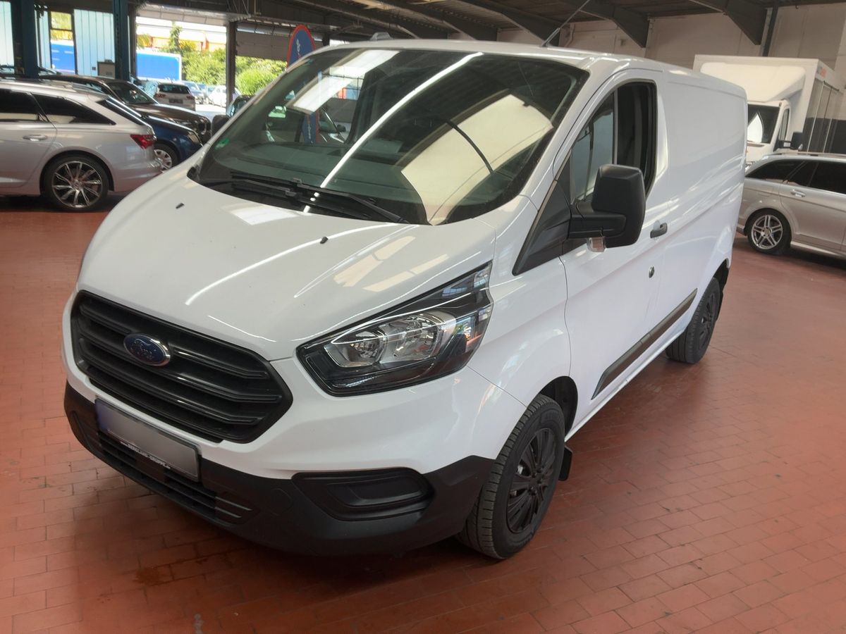 Ford Transit 2022 — photo 1