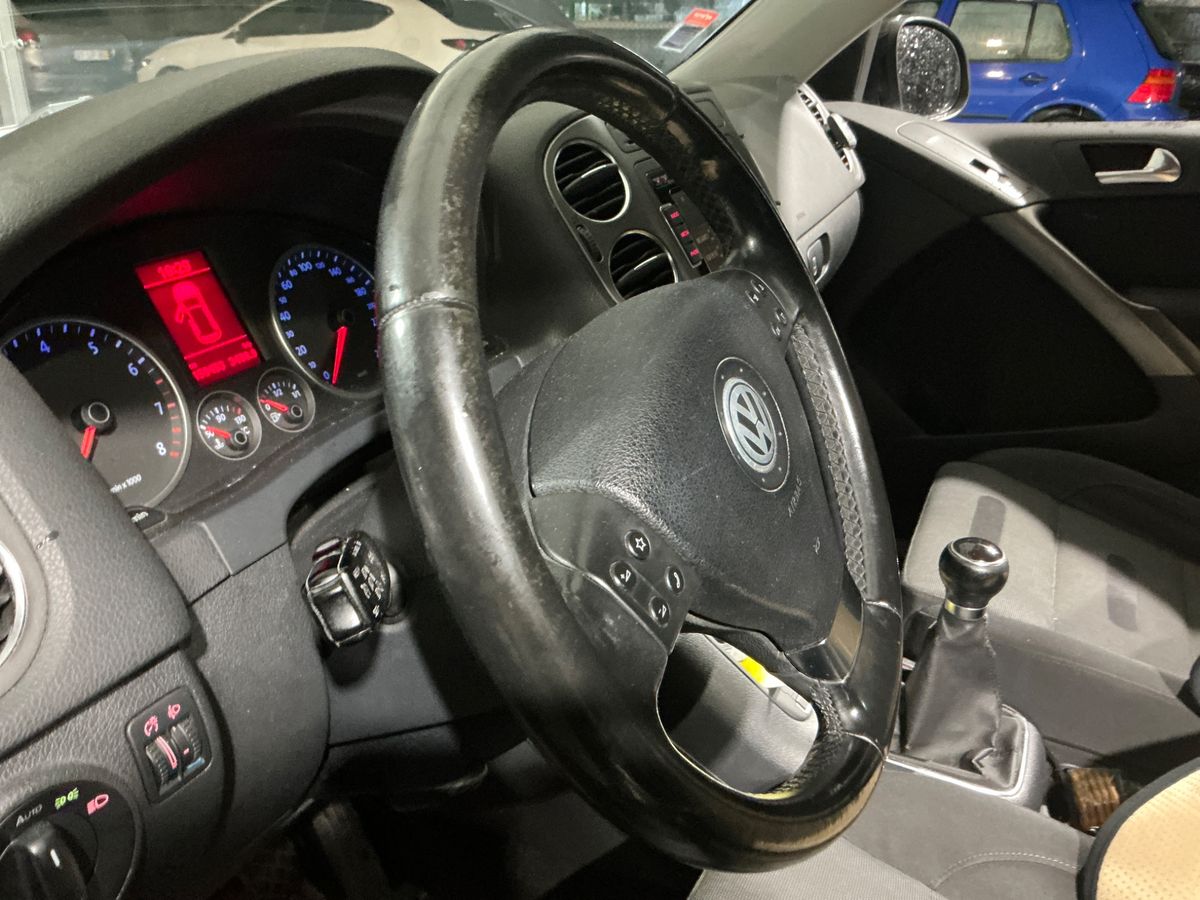Volkswagen Tiguan 2008 — photo 29