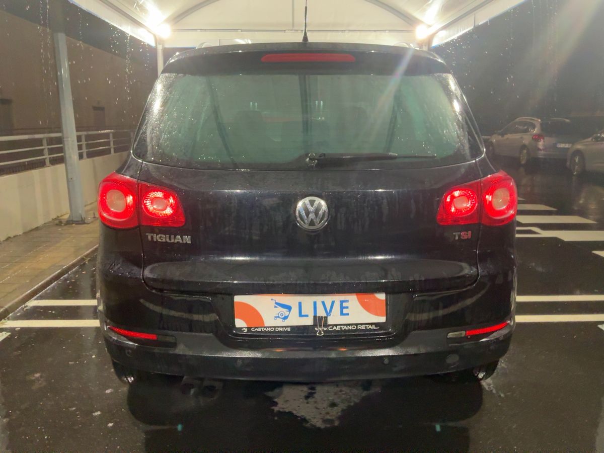Volkswagen Tiguan 2008 — photo 8