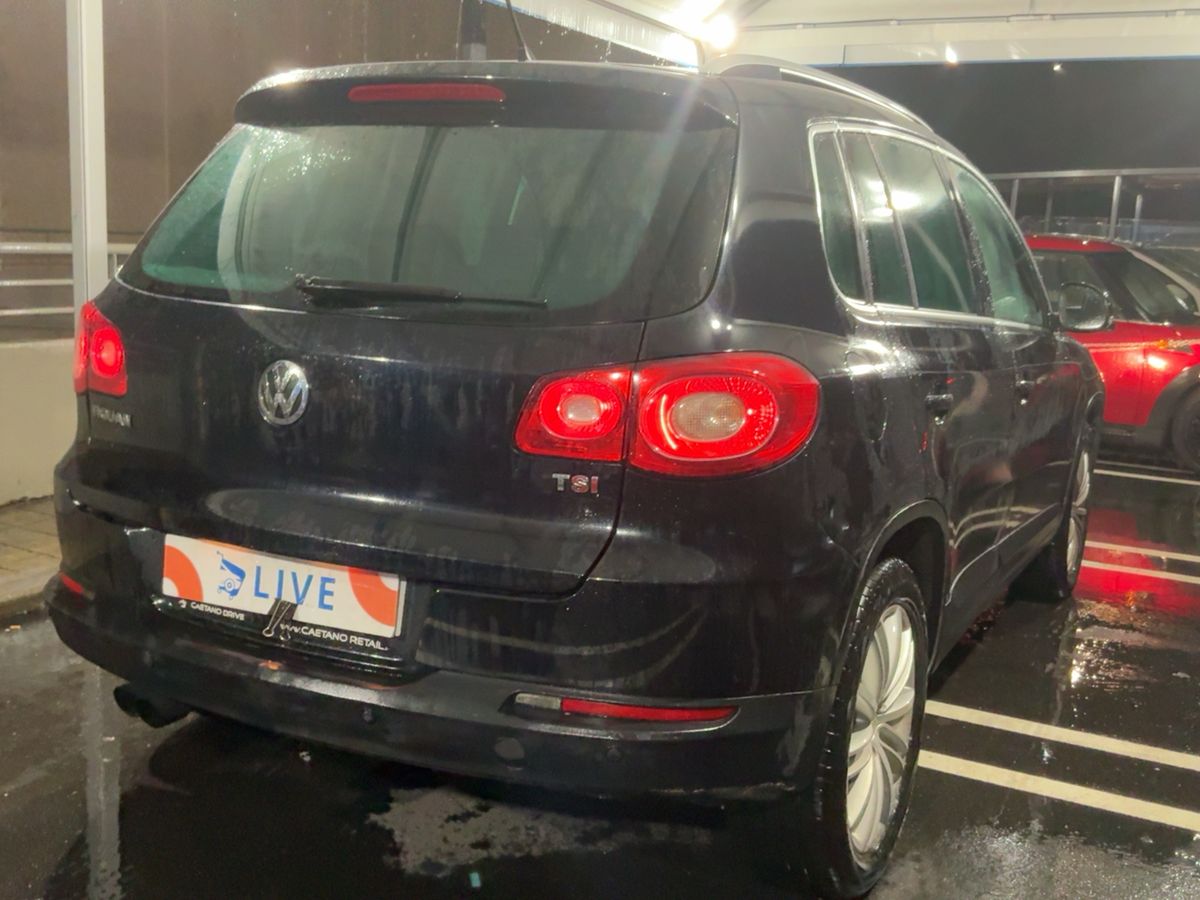 Volkswagen Tiguan 2008 — photo 9