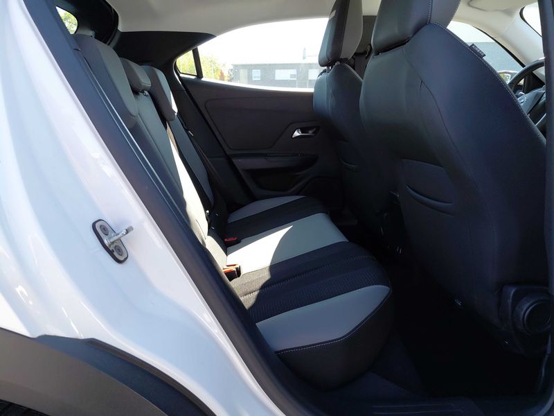 Opel Mokka X 1.2 Turbo Elegance — zdjęcie 13