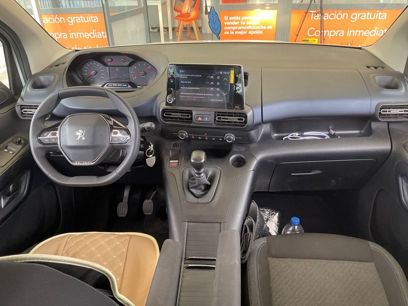 Peugeot Rifter 1.2 PureTech Allure Business 2024 – снимка 17