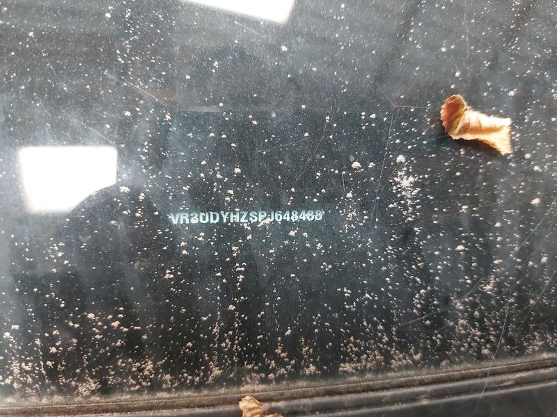 Peugeot 2008 1.5 Blue-HDi Allure 2023 – снимка 19