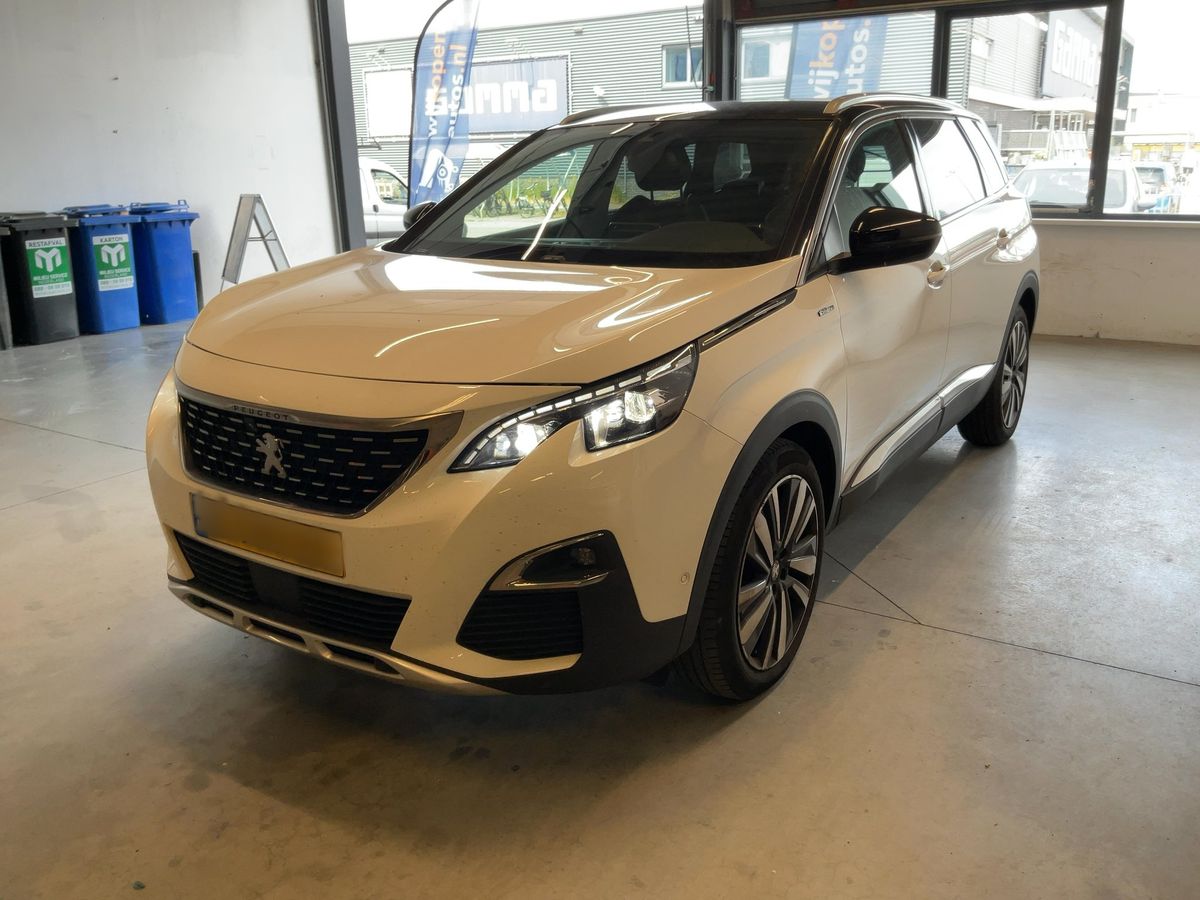 Peugeot 5008 2020