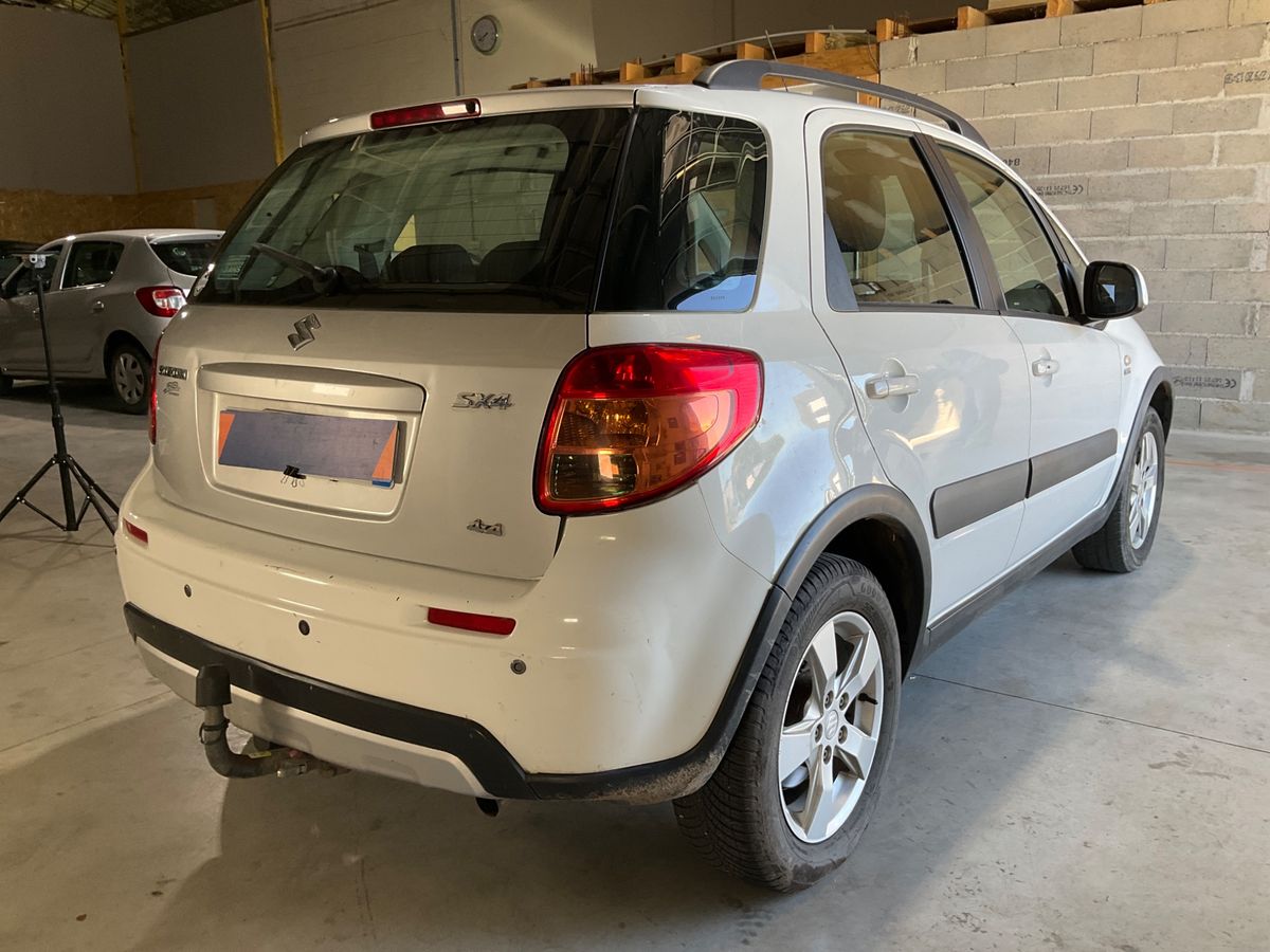 Suzuki SX4 2.0 DDiS GLX 4x4