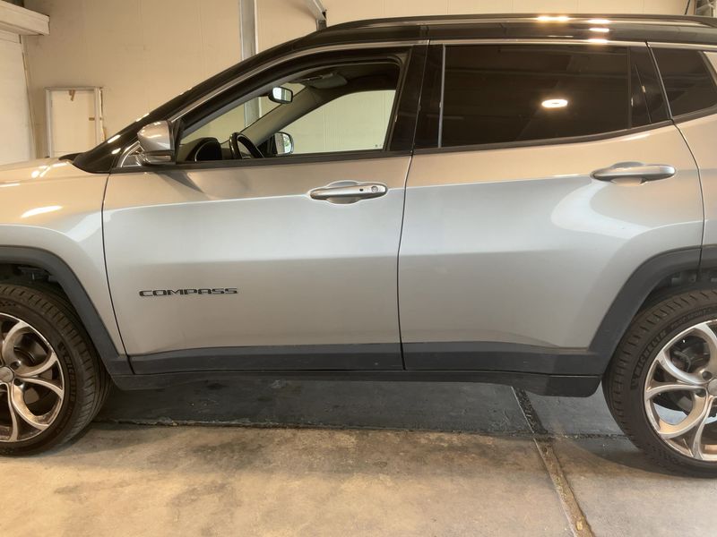Jeep Compass 2.0 M-Jet Limited 4WD — zdjęcie 4