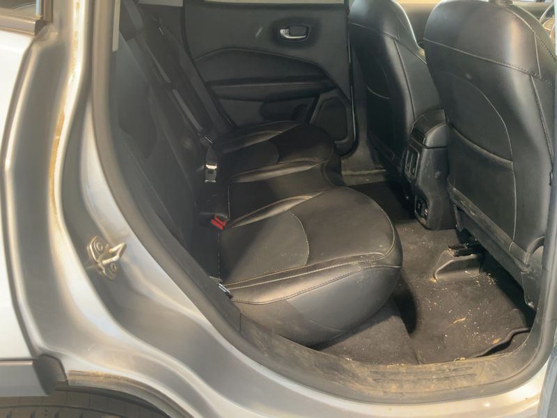 Jeep Compass 2.0 M-Jet Limited 4WD — zdjęcie 14