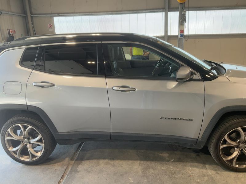 Jeep Compass 2.0 M-Jet Limited 4WD — zdjęcie 7
