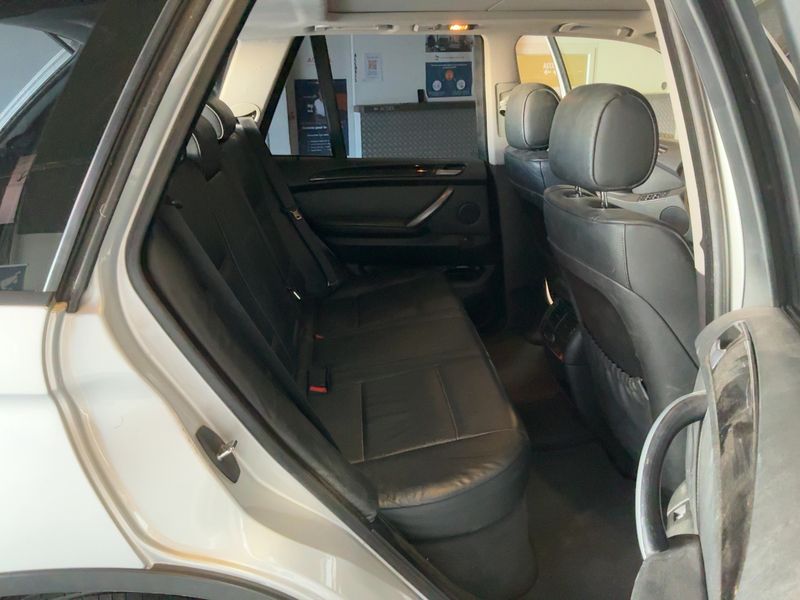BMW X5 3.0d — zdjęcie 14