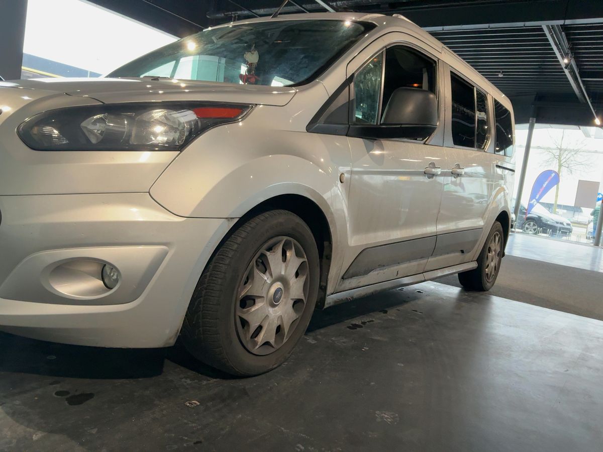 Ford Grand d'occasion