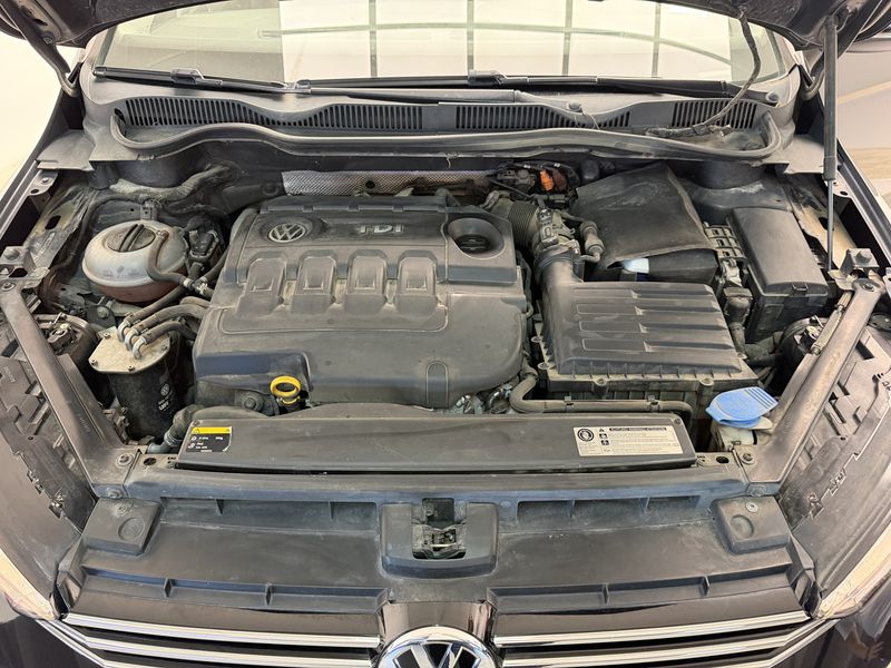 Volkswagen Golf VII Sportsvan 1.6 TDI Comfortline BlueMotion Tech — zdjęcie 8