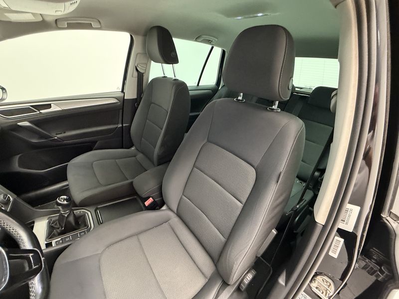 Volkswagen Golf VII Sportsvan 1.6 TDI Comfortline BlueMotion Tech — zdjęcie 10