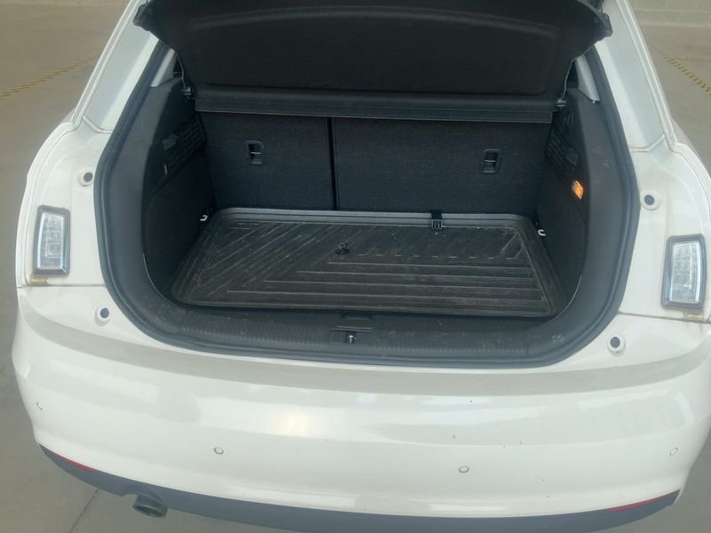 Audi A1 1.0 TFSI Sport — zdjęcie 10