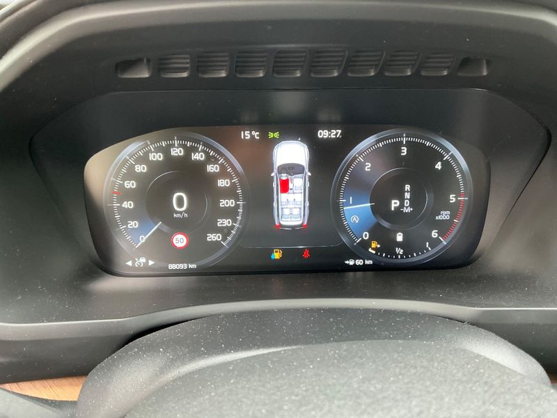 Volvo XC90 2.0 B5 Diesel Mild-Hybrid Inscription AWD — zdjęcie 13