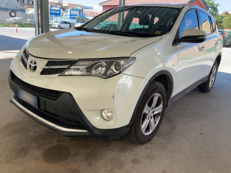 Toyota RAV 4 2.0 D-4D Active 2014 – снимка 1