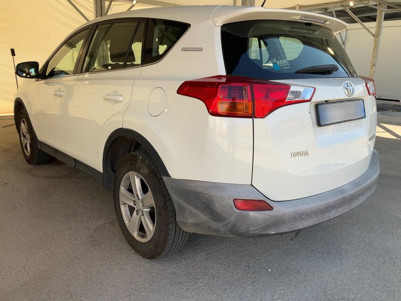 Toyota RAV 4 2.0 D-4D Active 2014 – снимка 6