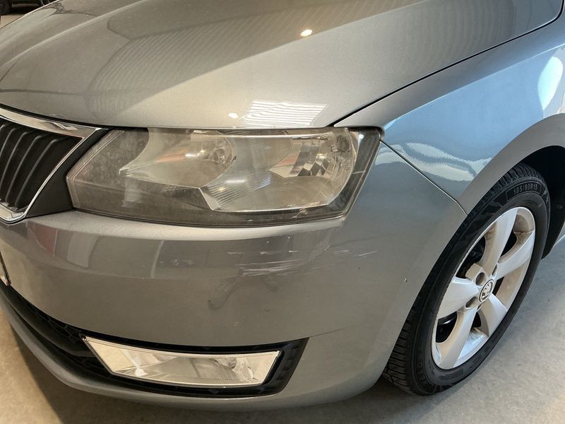 Skoda Rapid 1.2 TSI Ambition 2014 – снимка 24