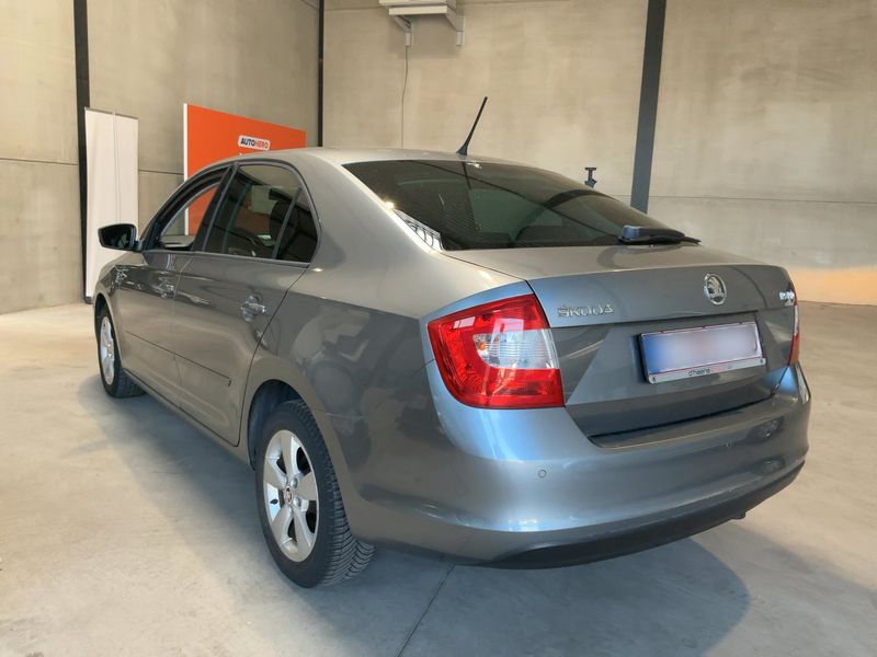 Skoda Rapid 1.2 TSI Ambition — zdjęcie 3