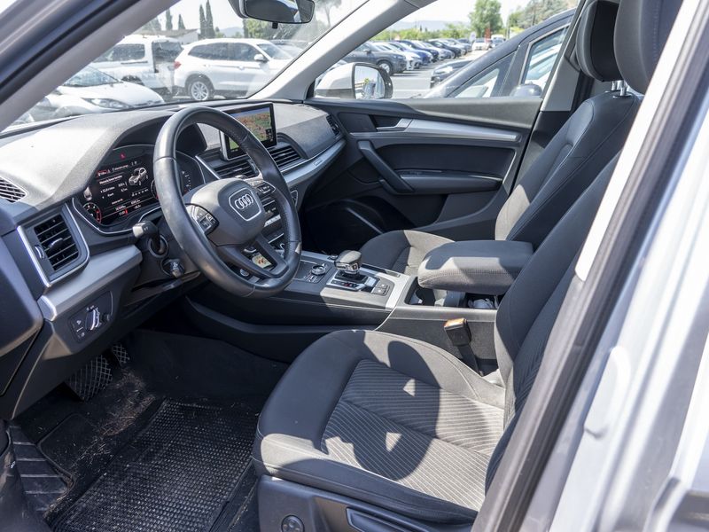 Audi Q5 40 TDI quattro — zdjęcie 9