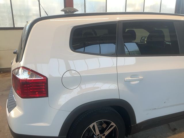 Chevrolet Orlando 1.8 LT + — zdjęcie 6