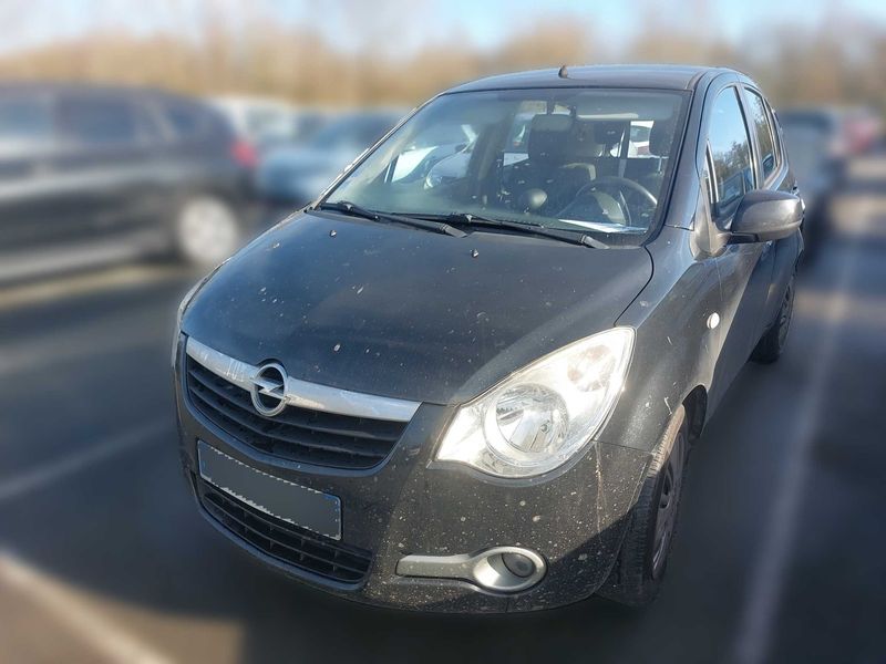 Opel Agila