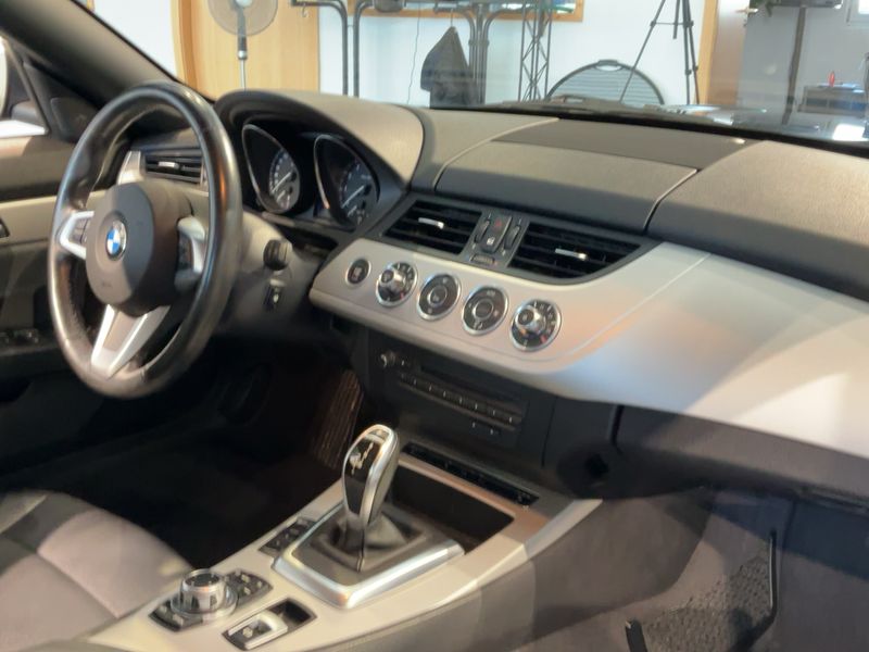 BMW Z4 sDrive 28i — zdjęcie 12