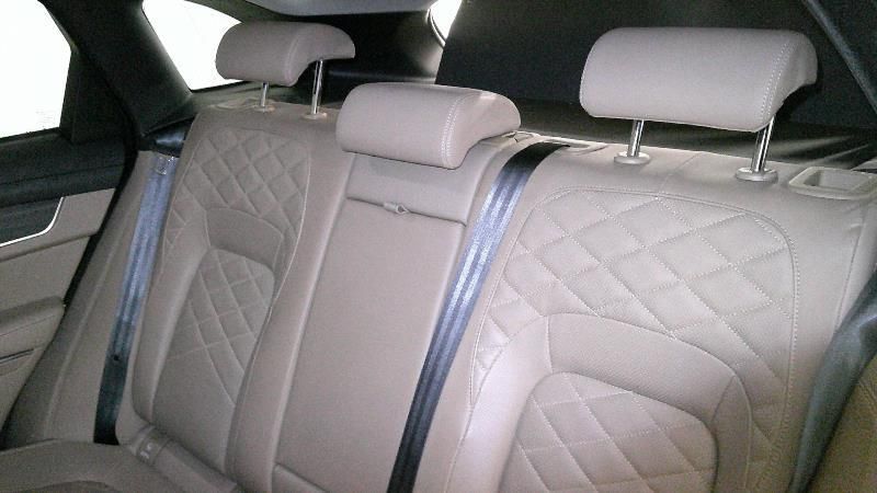 Jaguar F-Pace D200 Mild-Hybrid SE AWD — zdjęcie 13