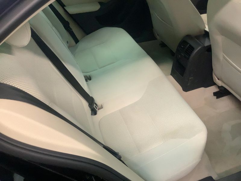 Volkswagen Jetta 1.4 TSI Hybrid Highline — zdjęcie 14
