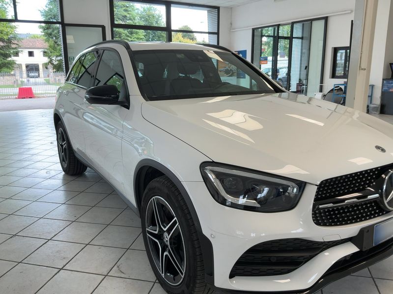 Mercedes-Benz GLC-Klasse GLC 300 d 4Matic Premium — zdjęcie 8