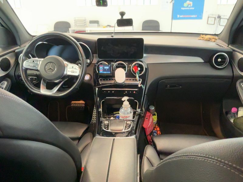 Mercedes-Benz GLC-Klasse GLC 300 d 4Matic Premium — zdjęcie 12