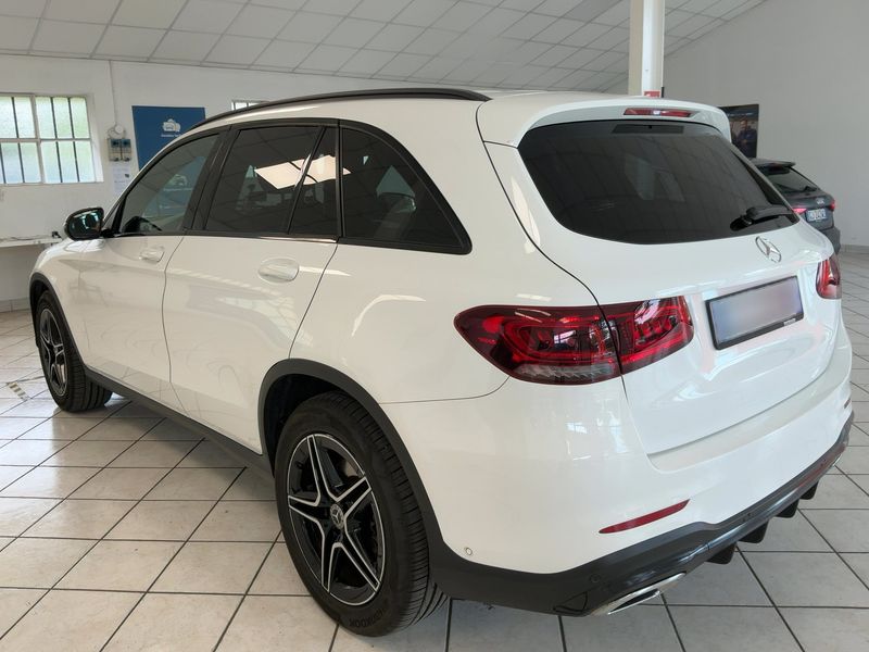 Mercedes-Benz GLC-Klasse GLC 300 d 4Matic Premium — zdjęcie 3