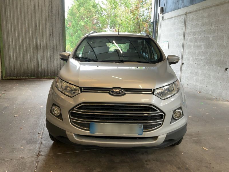 Ford EcoSport 1.5 Ti-VCT Titanium — zdjęcie 9