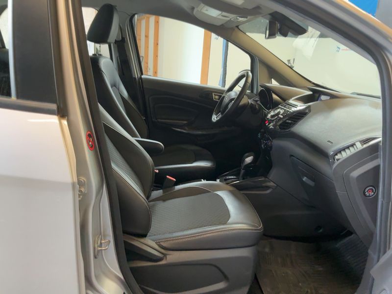 Ford EcoSport 1.5 Ti-VCT Titanium — zdjęcie 11