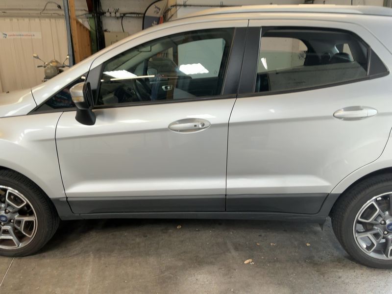 Ford EcoSport 1.5 Ti-VCT Titanium — zdjęcie 4