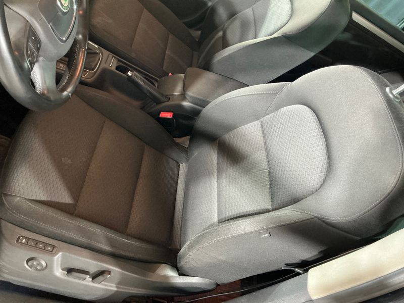 Skoda Superb 2.0 TDI Elegance 2013 – снимка 36