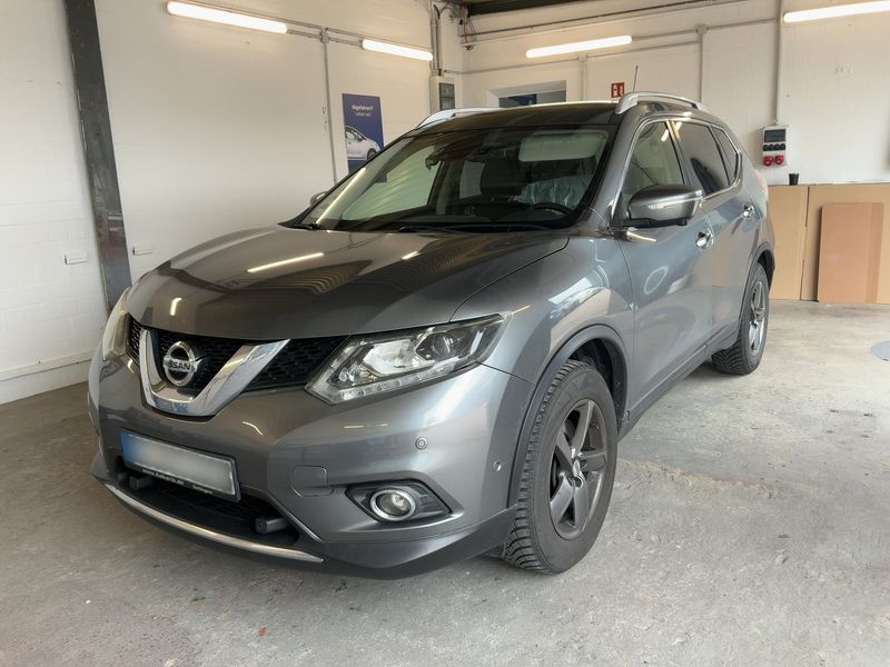 Nissan X-Trail 2.0 dCi Tekna 4x4 2017 – снимка 1