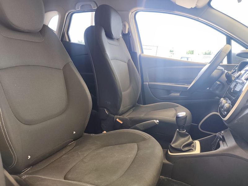 Renault Captur 0.9 Energy Life — zdjęcie 10