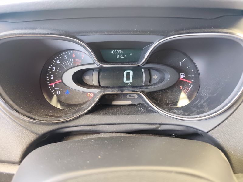 Renault Captur 0.9 Energy Life — zdjęcie 12
