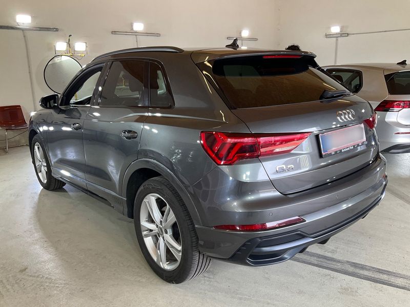 Audi Q3 35 TFSI S line — zdjęcie 3